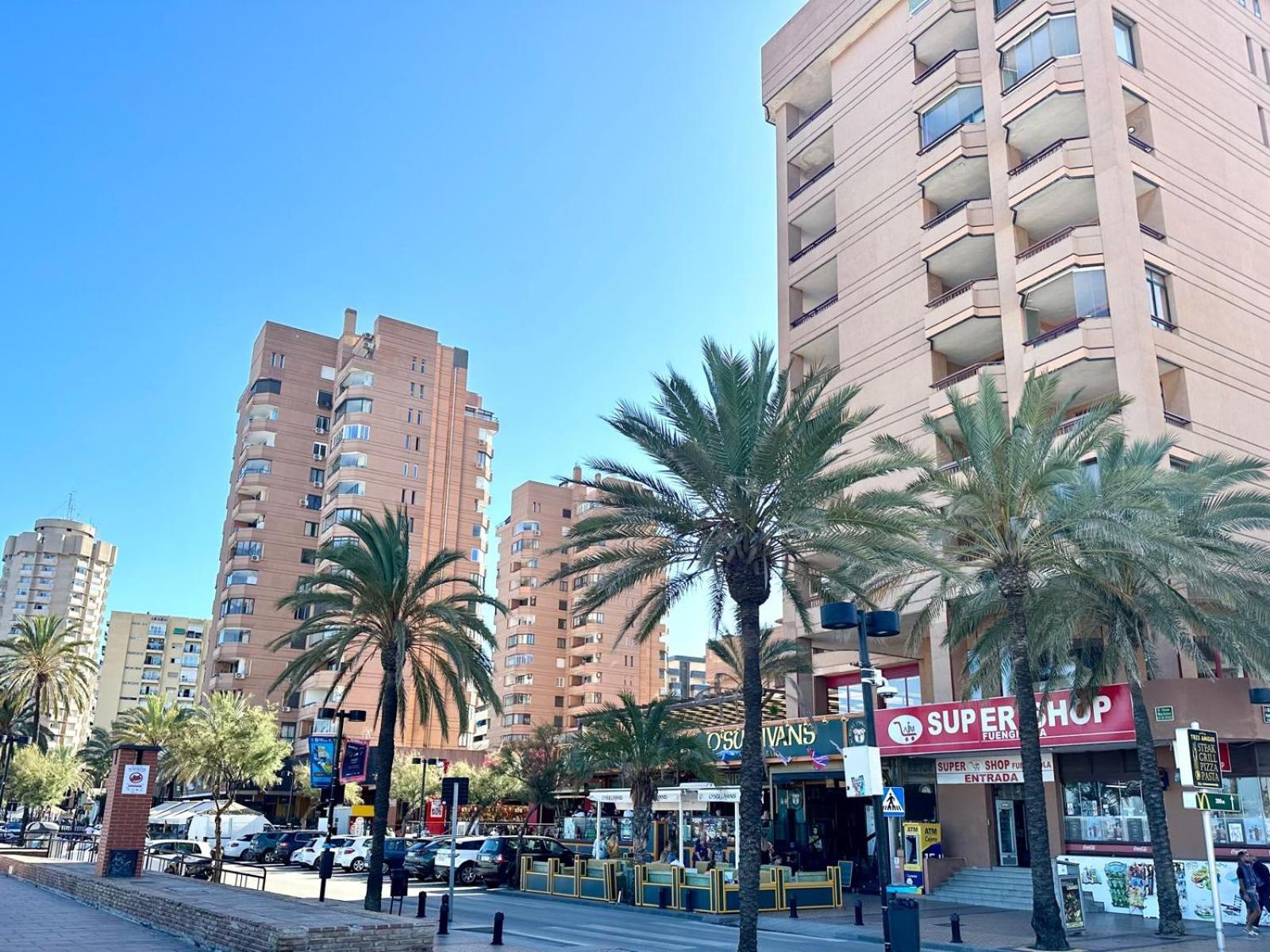 Costa Del Sol Seaside Studio - 5 Mins From Beach Fuengirola Exterior photo